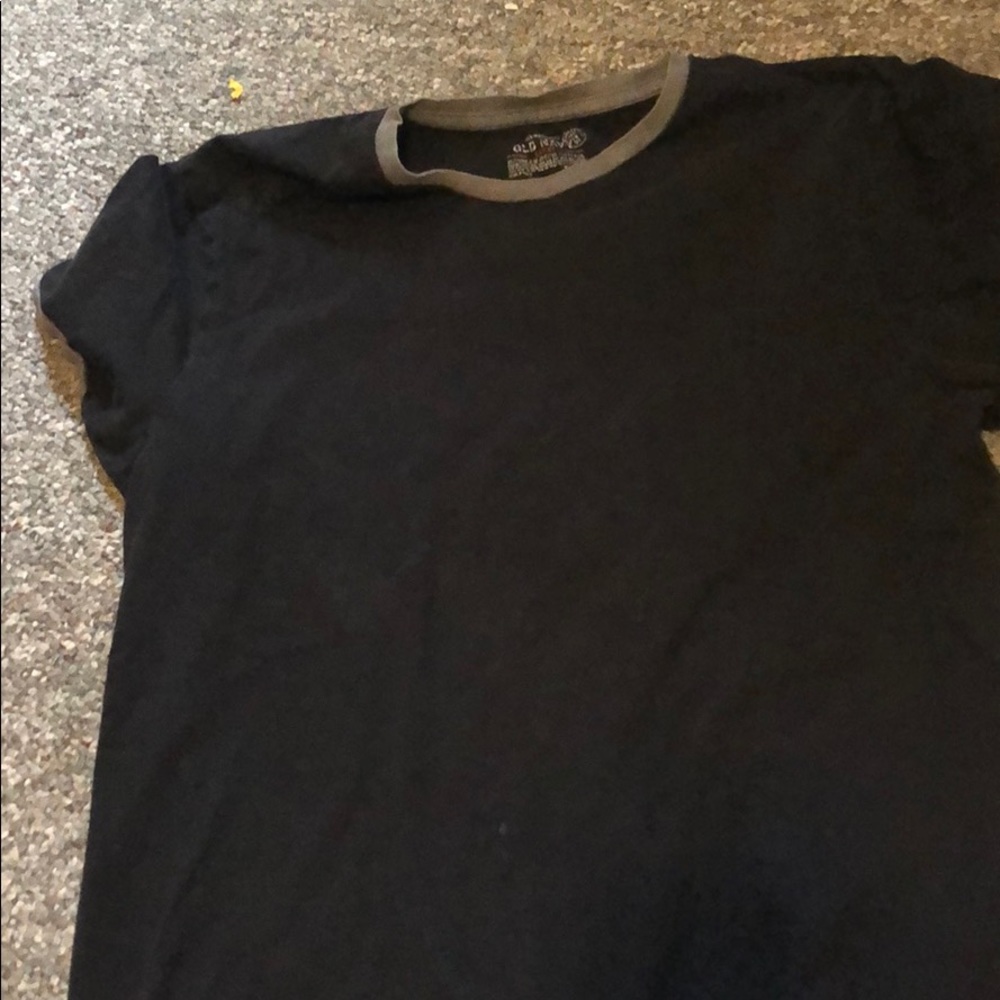 Used T-shirt by old navy size L - Picture 2 of 6